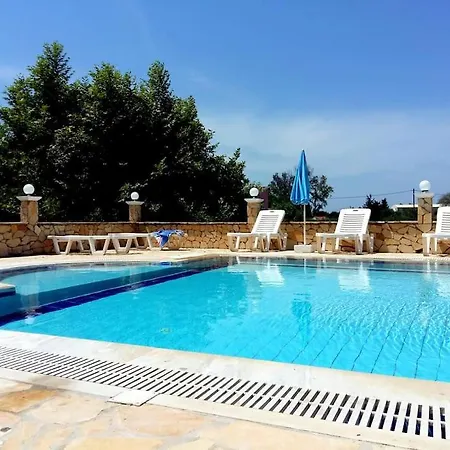 Fondas * Roda (Corfu)